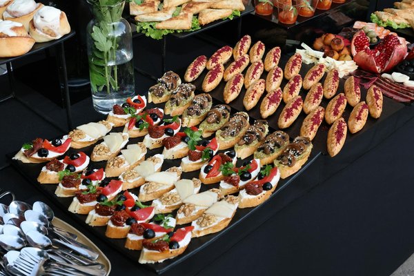 Savourez des pizzas artisanales fraîches aux saveurs authentiques