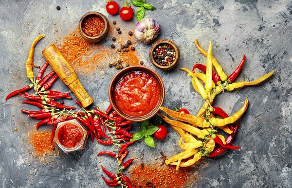Comment faire des sauces maison légères pour pâtes et salades ?